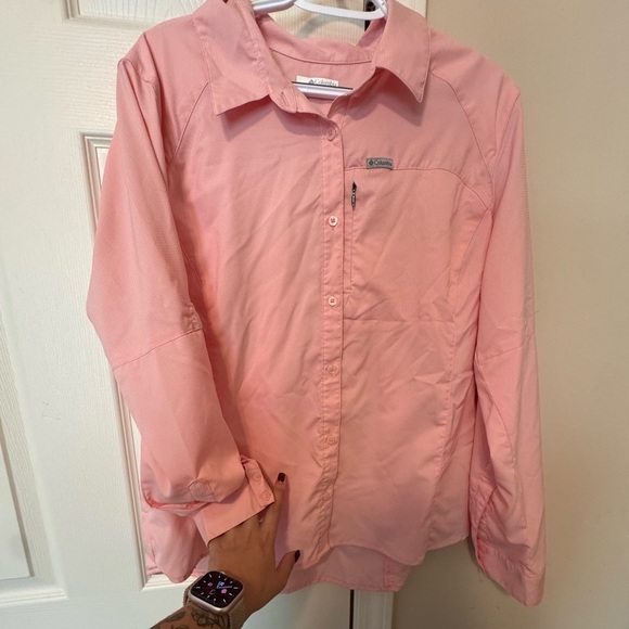 Columbia Tops - Columbia Light Pink Button-Up Shirt